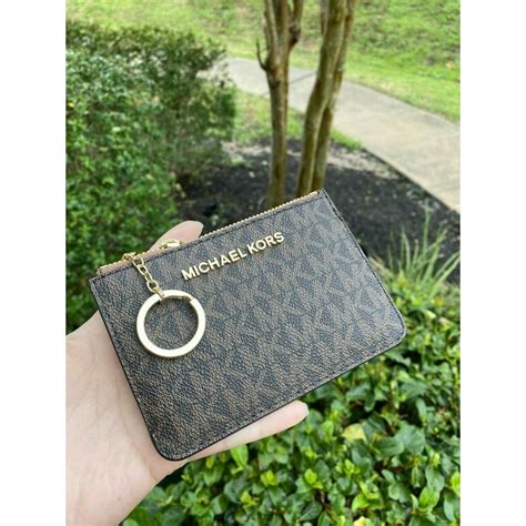 michael kors card holder outlet|michael kors keychain card holder.